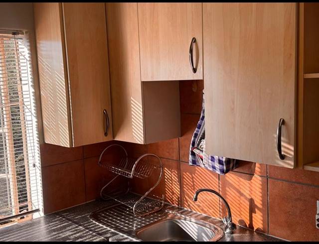 2 BEDROOM PROPERTY TO RENT IN PRIMROSE HILL